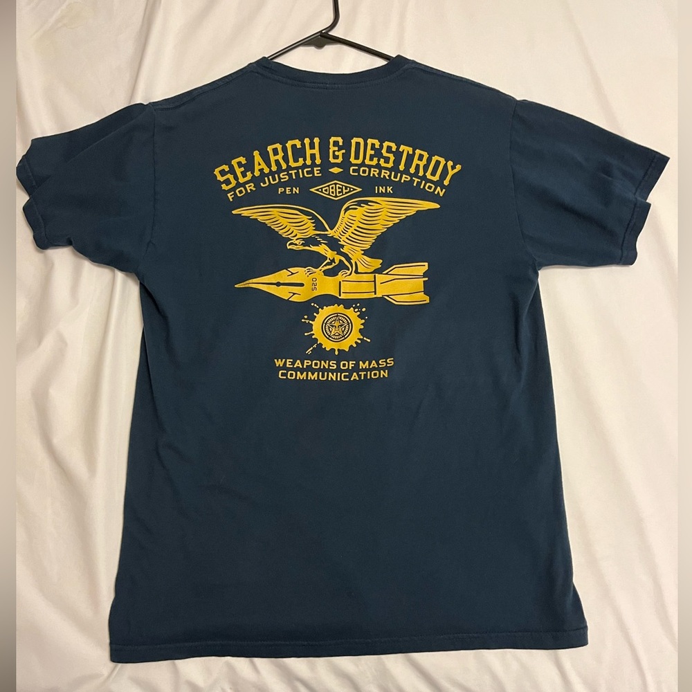 Obey t shirt